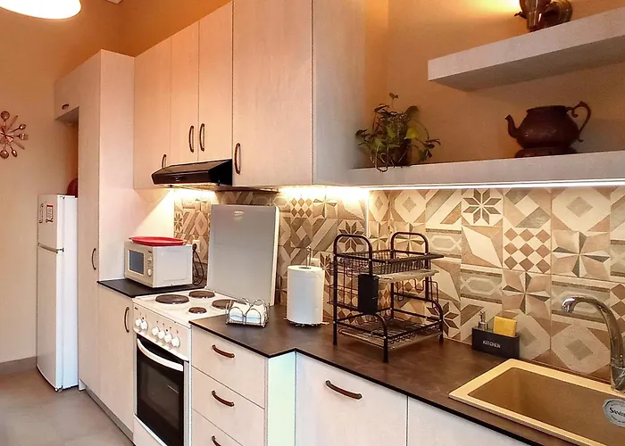 Italian Flair With A View *