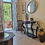 Apartman Italian Flair With A View *